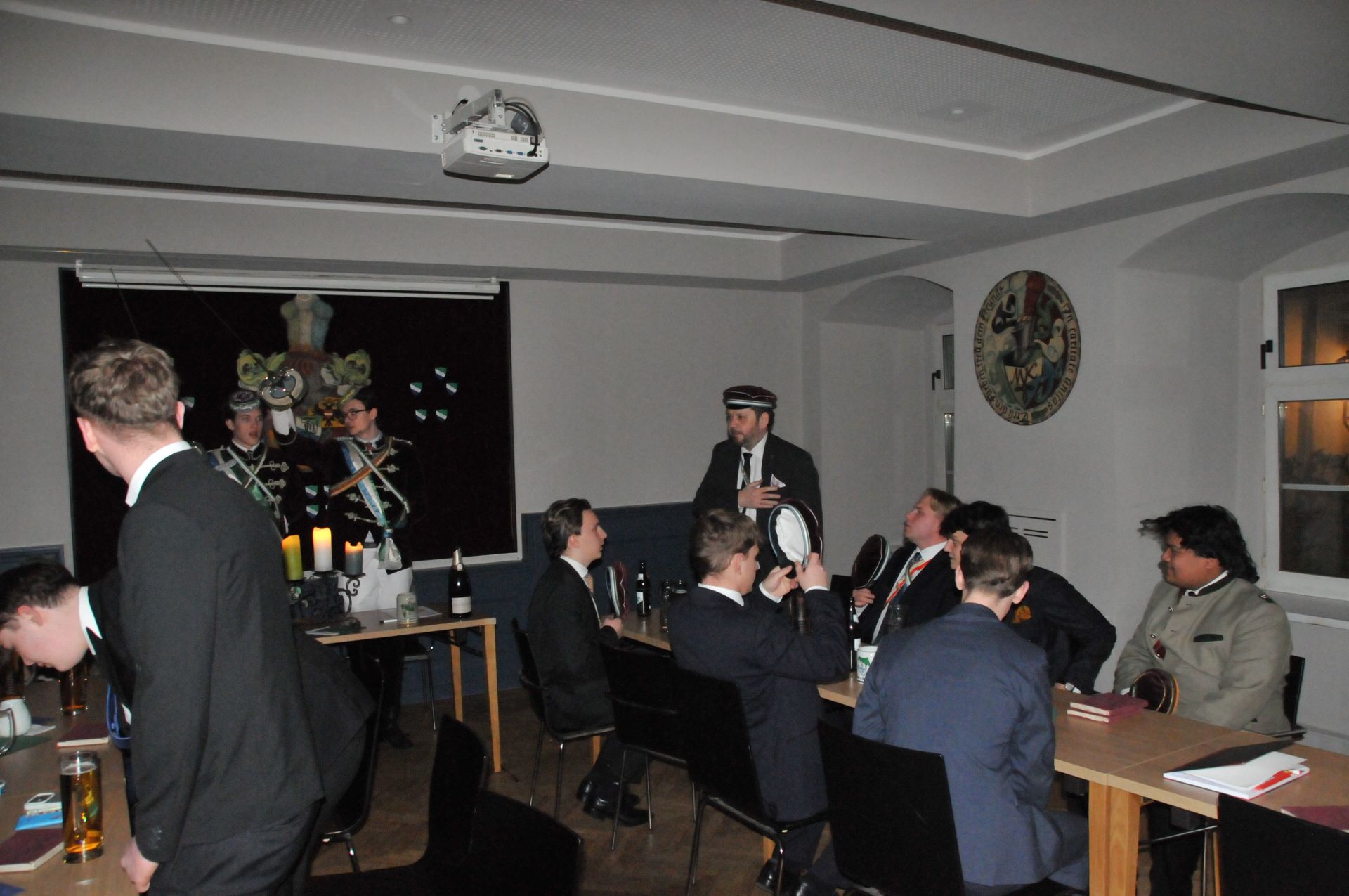 Antrittskneipe \\"Champus & Sekt\\"