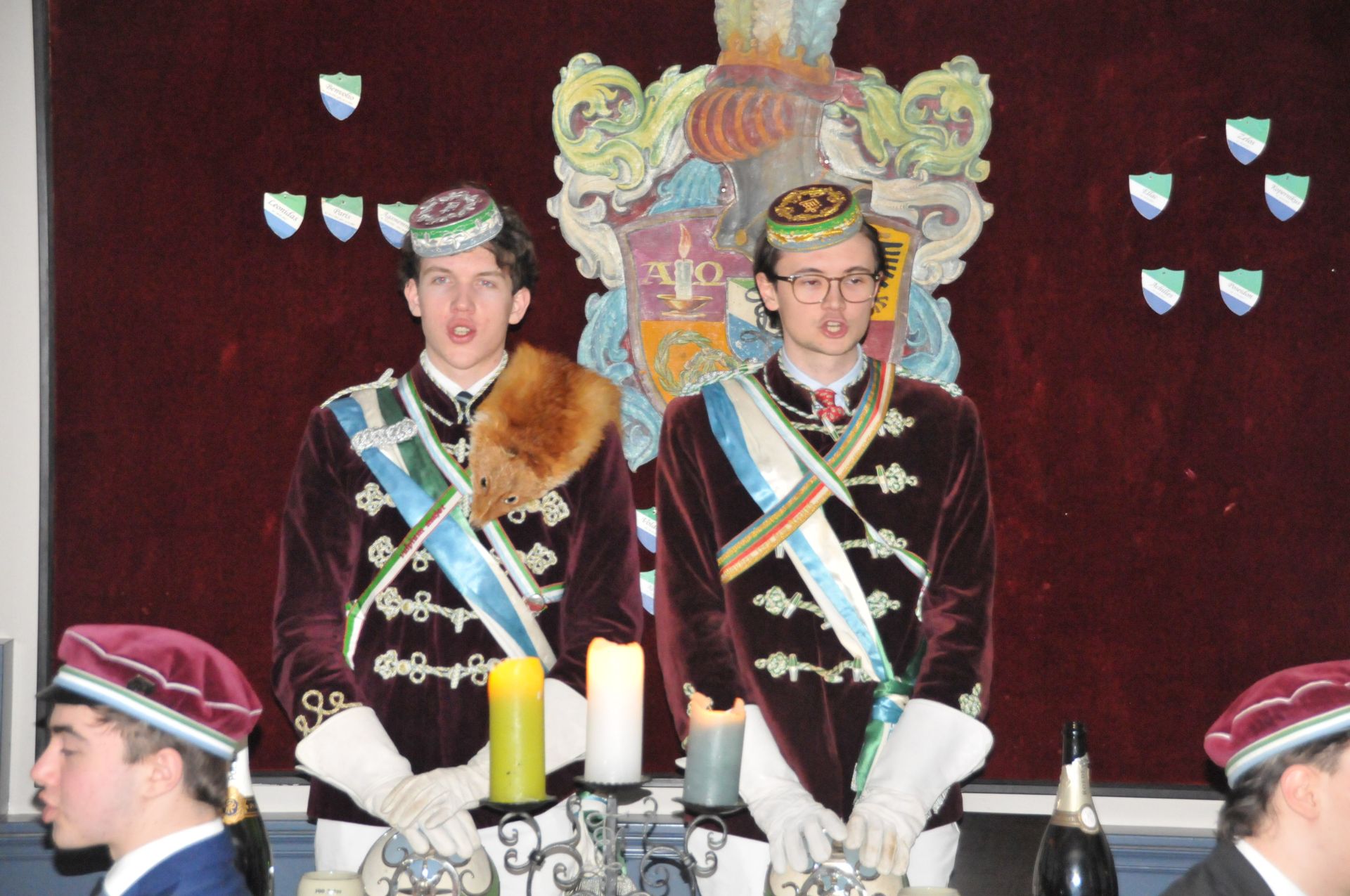 Antrittskneipe \\"Champus & Sekt\\"