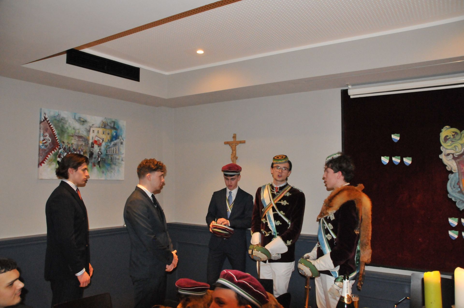 Antrittskneipe \\"Champus & Sekt\\"