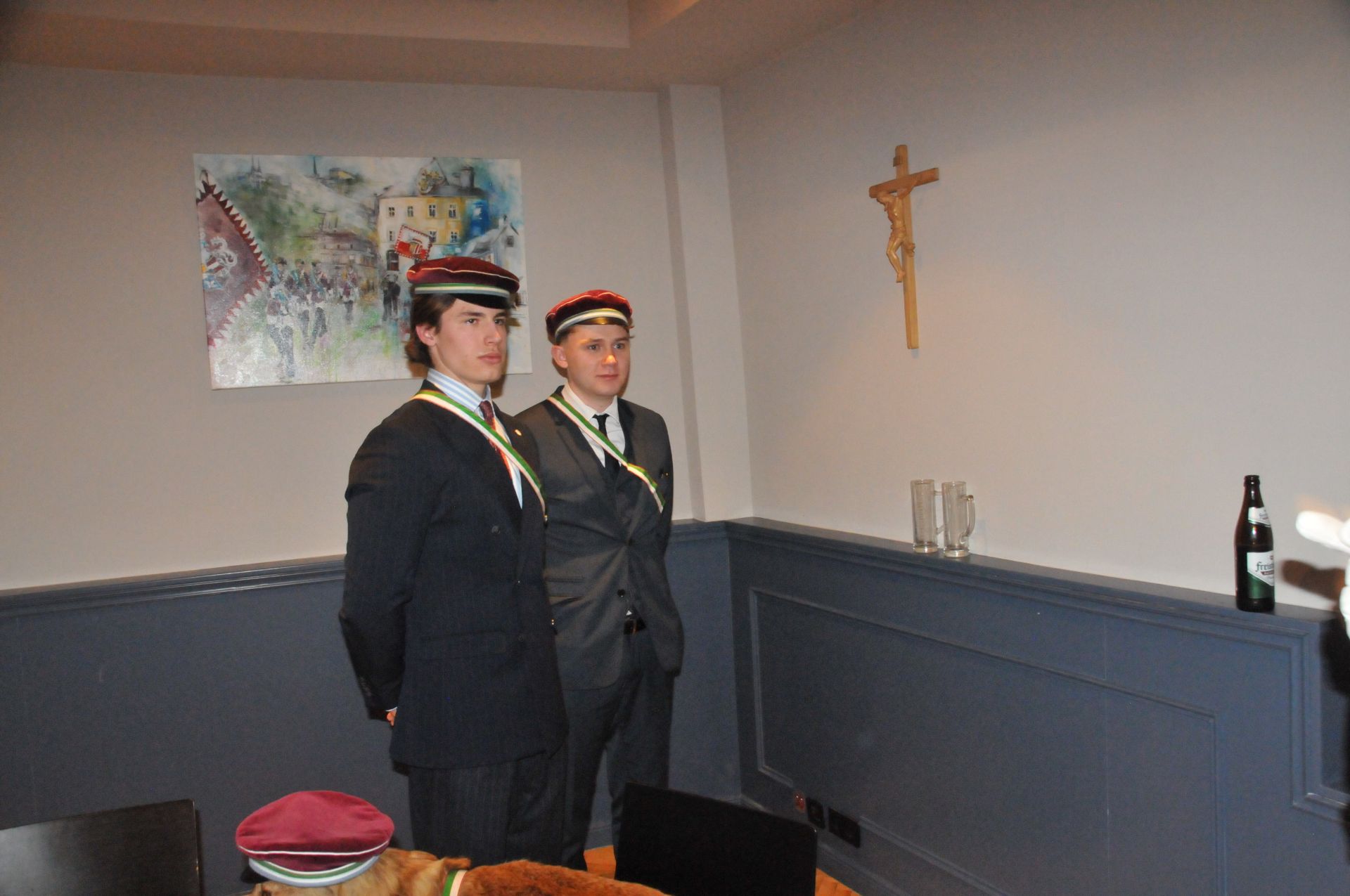 Antrittskneipe \\"Champus & Sekt\\"