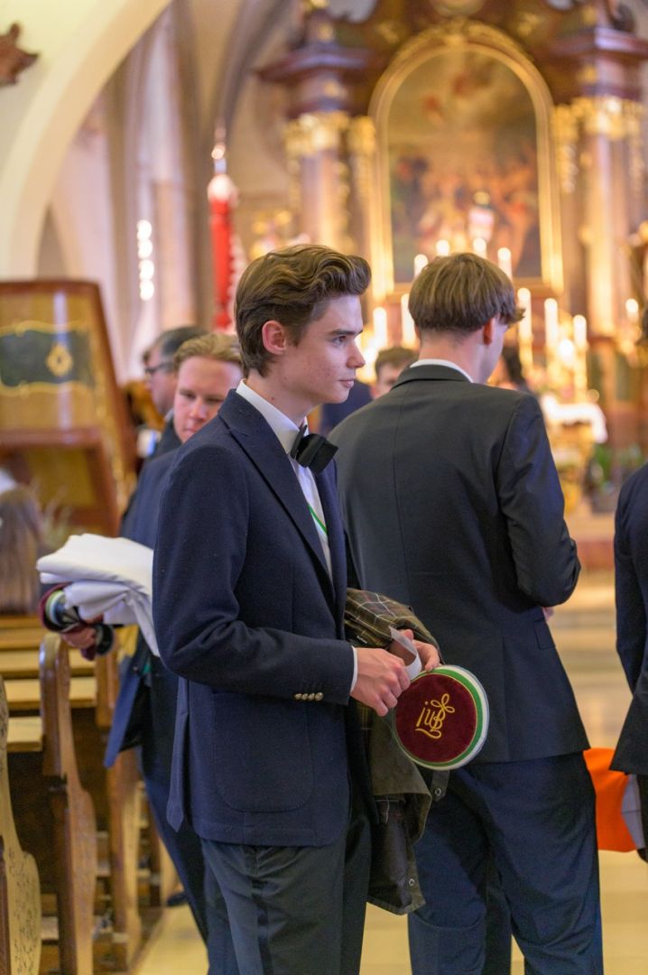 Heilige Messe in der Pfarrkirche Steyregg