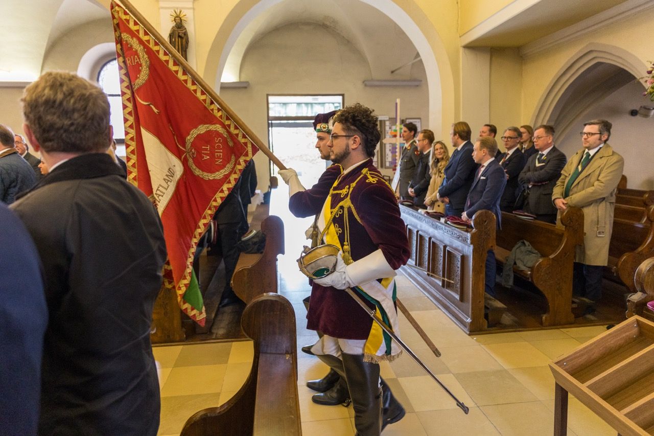 Heilige Messe in der Pfarrkirche Steyregg