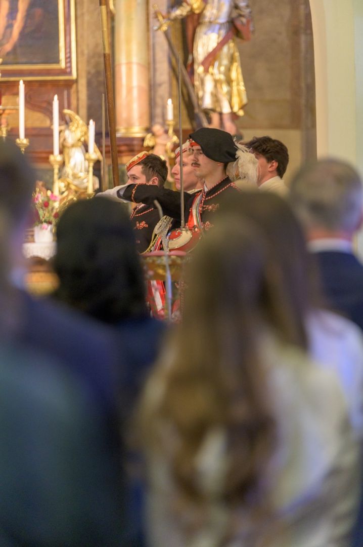 Heilige Messe in der Pfarrkirche Steyregg