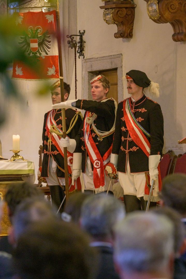 Heilige Messe in der Pfarrkirche Steyregg