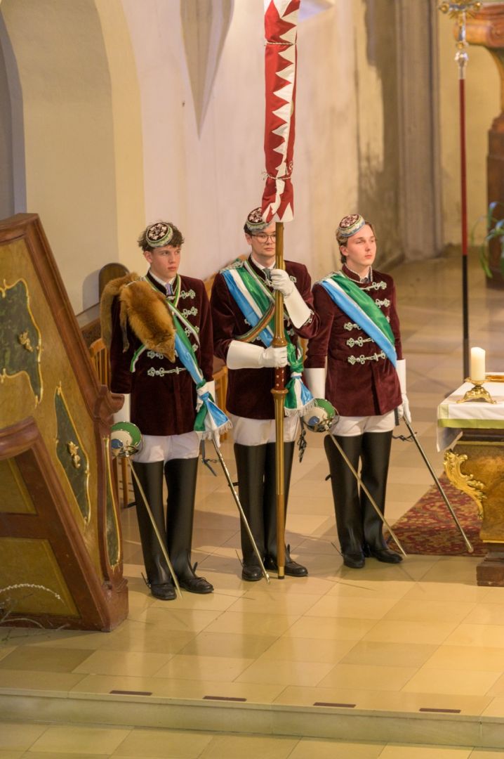 Heilige Messe in der Pfarrkirche Steyregg