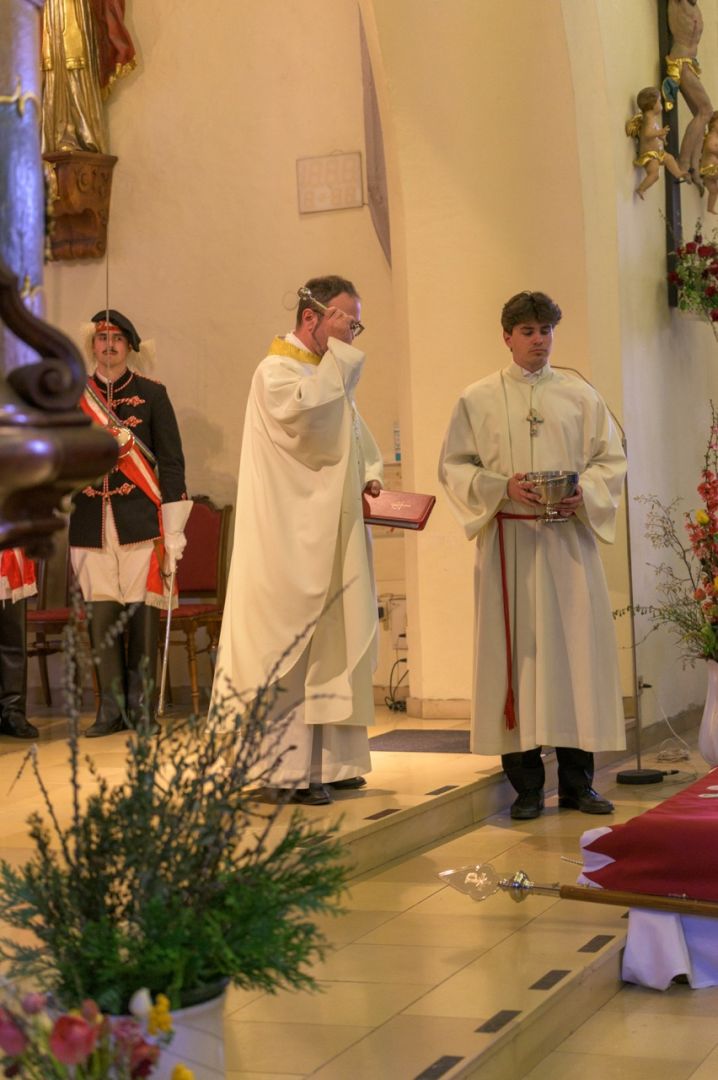 Heilige Messe in der Pfarrkirche Steyregg