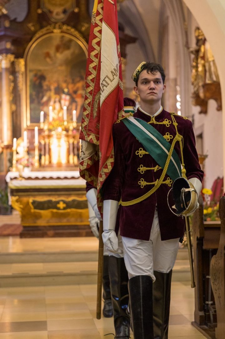 Heilige Messe in der Pfarrkirche Steyregg