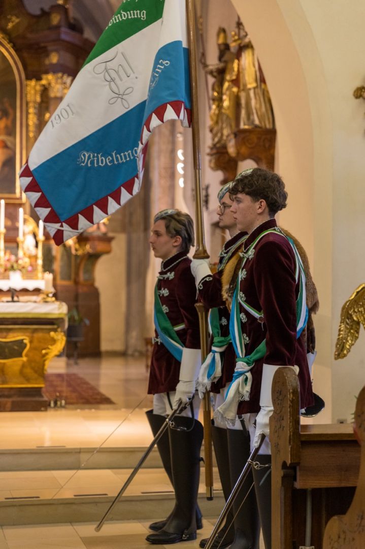 Heilige Messe in der Pfarrkirche Steyregg