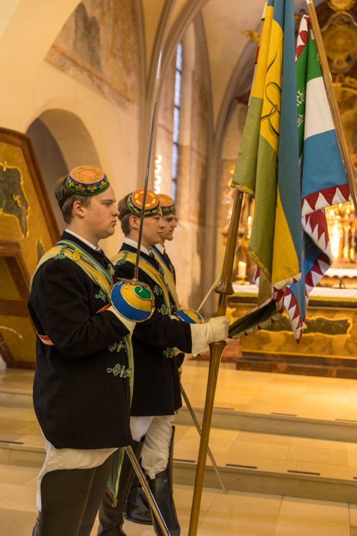 Heilige Messe in der Pfarrkirche Steyregg