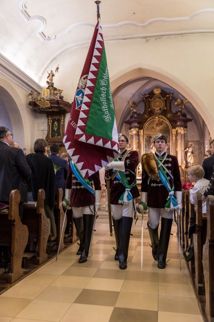 Heilige Messe in der Pfarrkirche Steyregg