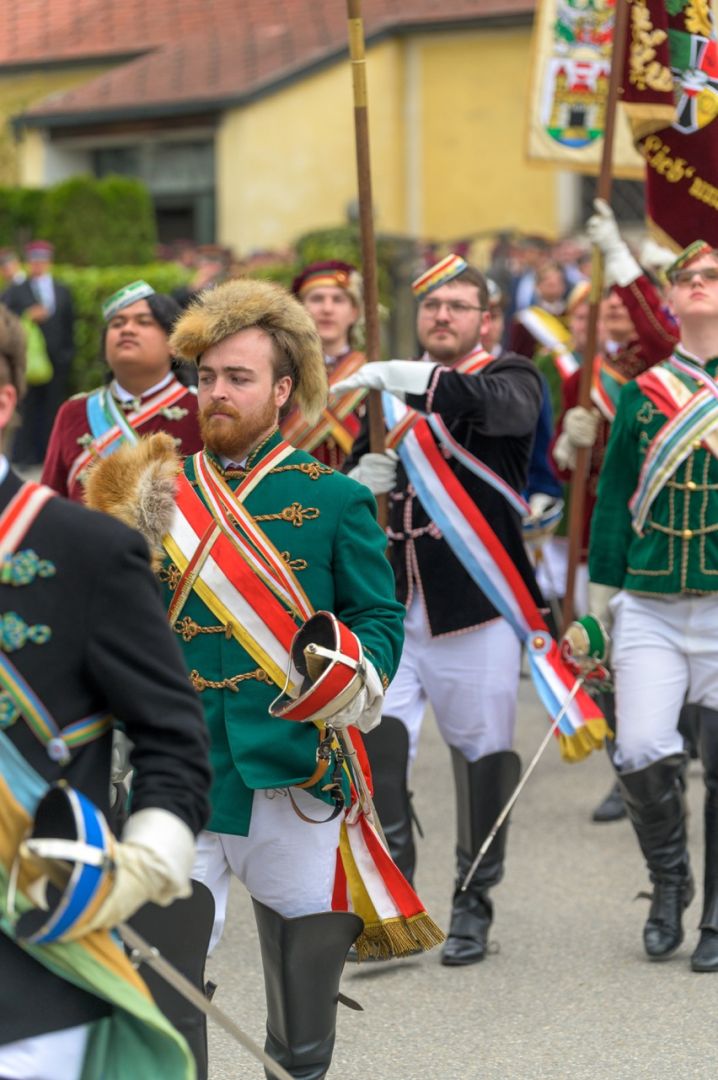 Festumzug zum Schloss Steyregg